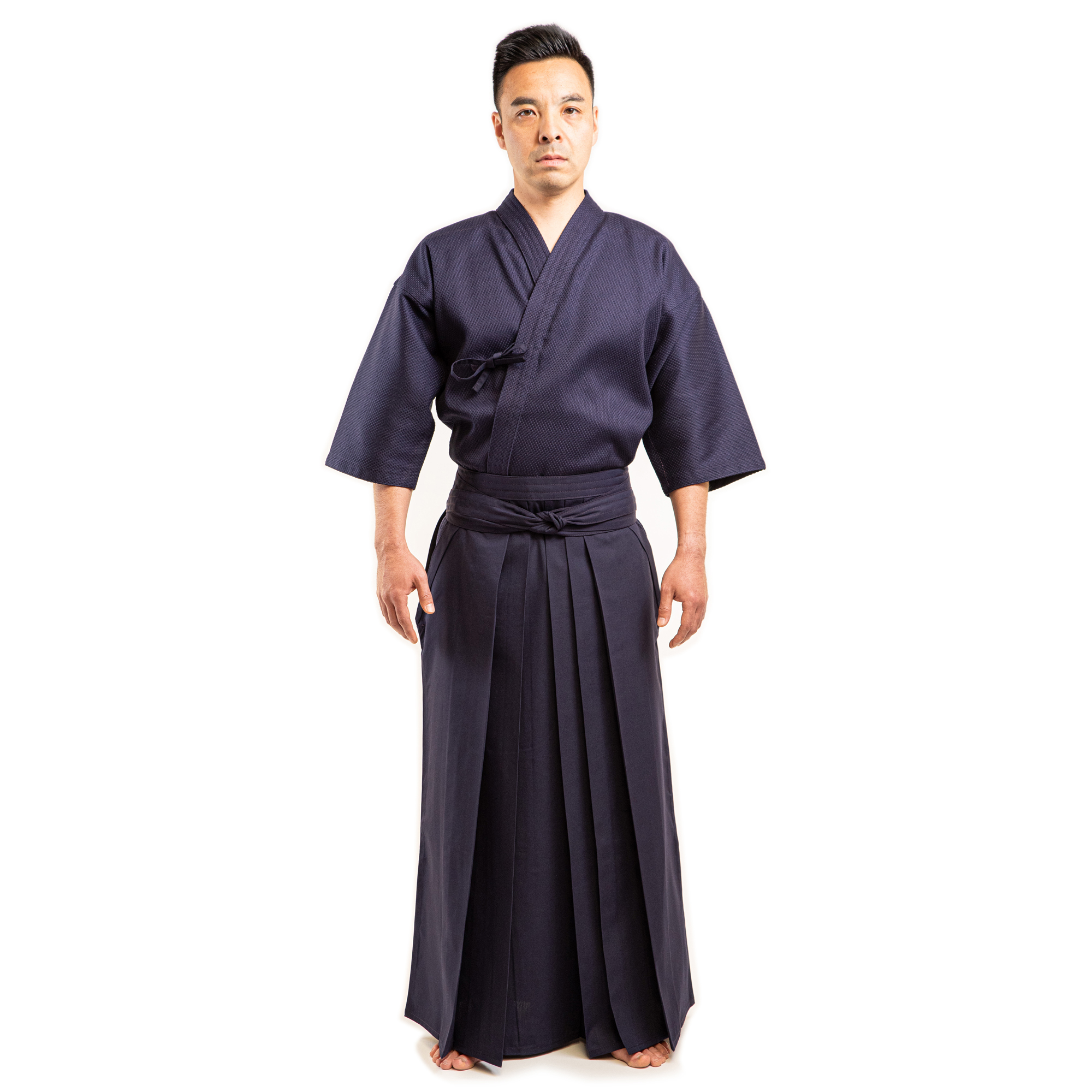 Discounted Tengu Kendogi and Hakama Set