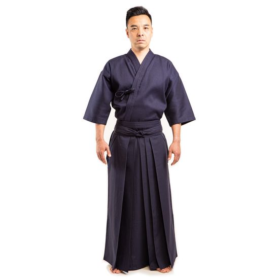 KGH-1 Kendogi Hakama Set - Front