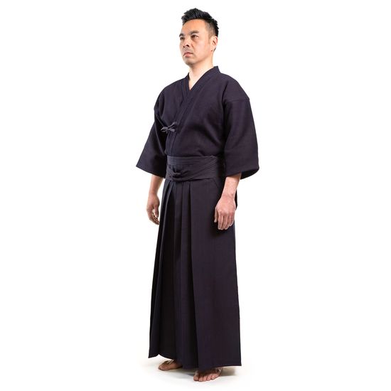 Lightweight Aizome Kendogi and Hakama Set - Side